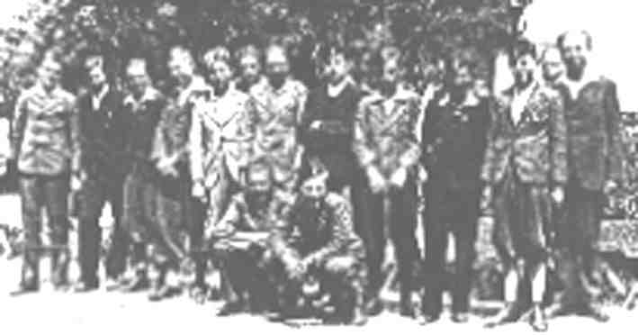 37-38 lrg smrt.jpg (17494 bytes)