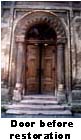 Gyor Synagogue door old s.jpg (12110 bytes)