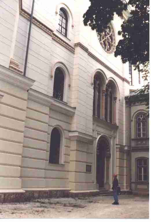 zsinagoga3.jpg (22414 bytes)